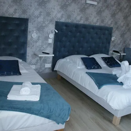 Le Hotel
